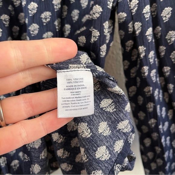 FAHERTY Emery Lotus Floral Print Blouse Top - Picture 10 of 11